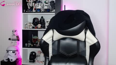 Emily online show from 04/08/26, 03:34