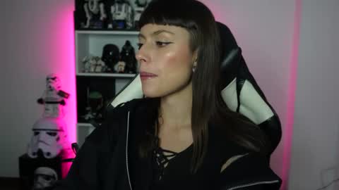 Emily online show from 04/18/26, 02:04