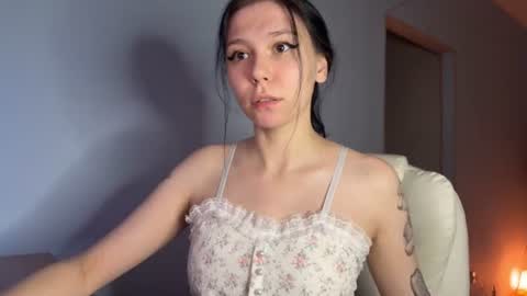 pinkdollylovv online show from 06/11/26, 09:24