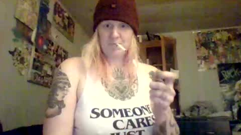 Snapshot of pinkelephants17 chatting on 10/21/25, 08:48 Pinkelephants online show from 10/21/25, 08:48