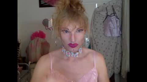 pinkfag online show from 03/08/25, 12:20