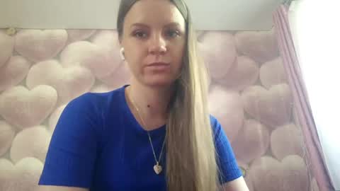 Lola online show from 05/19/26, 06:20