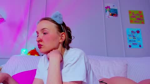 Mila online show from 03/23/26, 07:23