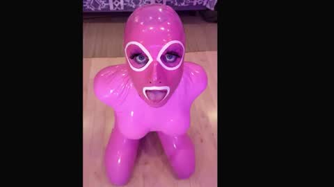 pinklatexgurl online show from 02/17/26, 02:19