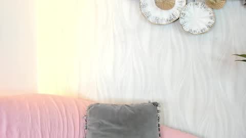 Snapshot of pinkmoon30 chatting on 02/27/26, 11:32 pinkmoon30 online show from 02/27/26, 11:32