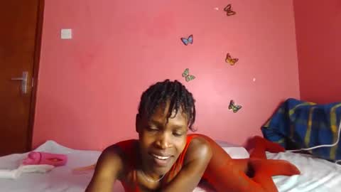 pinky_cockoo online show from 02/18/26, 04:58