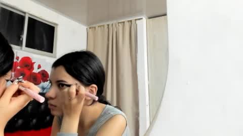Snapshot of pinky_f00x chatting on 06/10/26, 11:46 pinky_f00x online show from 06/10/26, 11:46
