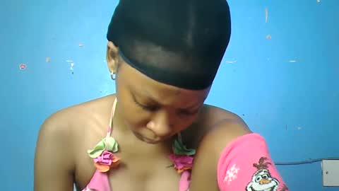 pinky_lov online show from 11/19/25, 06:46