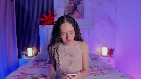 Snapshot of pinky_peach_ chatting on 07/20/26, 04:27 Peachy online show from 07/20/26, 04:27