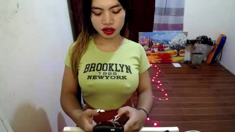 Snapshot of pinky_pussybobby69 chatting on 06/13/26, 04:05 Tina online show from 06/13/26, 04:05