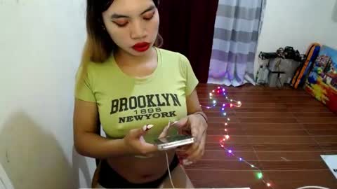 Snapshot of pinky_pussybobby69 chatting on 06/23/26, 02:37 Tina online show from 06/23/26, 02:37