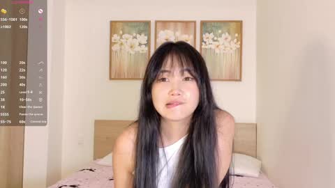 Polly online show from 04/21/26, 09:04