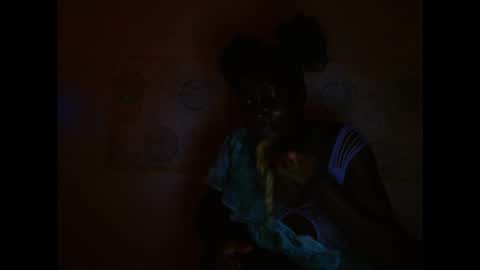 pinkykiki_247 online show from 10/22/25, 06:13