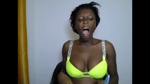 pinkykiki_247 online show from 03/29/26, 06:35