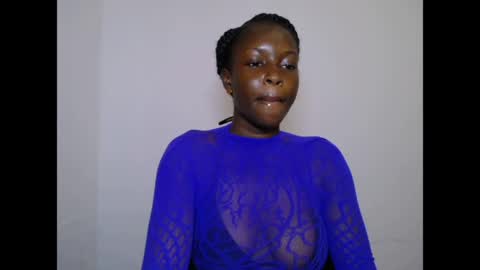 pinkykiki_247 online show from 04/05/26, 04:15