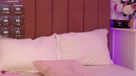 Pinky online show from 11/06/25, 07:48