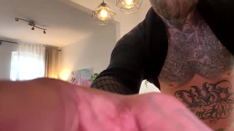 pino151177 online show from 04/05/26, 05:21