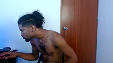 Snapshot of pinocho__ chatting on 02/04/26, 10:04 pinocho__ online show from 02/04/26, 10:04