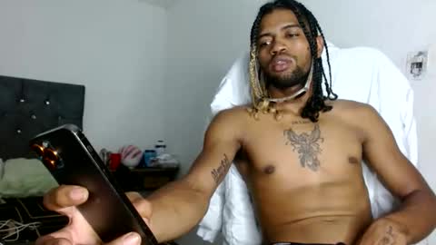 pinocho__ online show from 05/27/26, 12:18