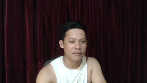 Snapshot of pinoy_bigcummer chatting on 04/05/26, 01:25 pinoy_bigcummer online show from 04/05/26, 01:25
