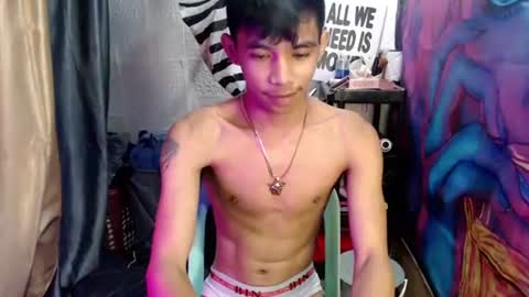 Snapshot of pinoy_oyd69 chatting on 06/11/26, 12:32 pinoy_oyd69 online show from 06/11/26, 12:32