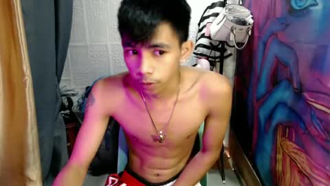 Snapshot of pinoy_oyd69 chatting on 06/16/26, 04:15 pinoy_oyd69 online show from 06/16/26, 04:15