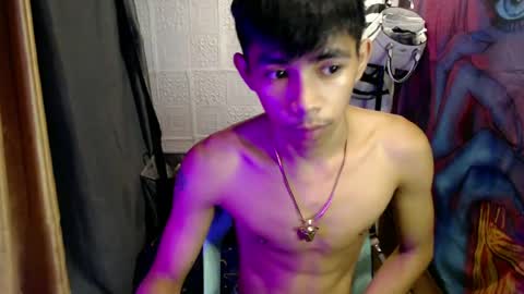 Snapshot of pinoy_oyd69 chatting on 06/20/26, 08:39 pinoy_oyd69 online show from 06/20/26, 08:39
