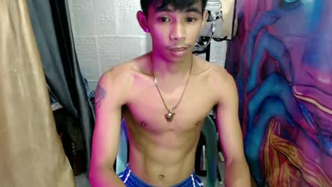 Snapshot of pinoy_oyd69 chatting on 06/23/26, 04:27 pinoy_oyd69 online show from 06/23/26, 04:27