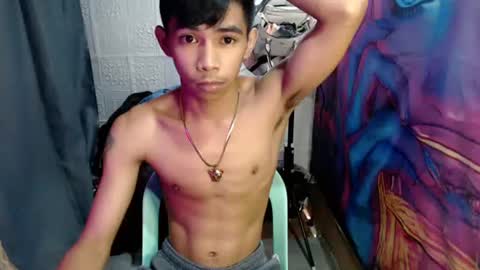 Snapshot of pinoy_oyd69 chatting on 06/27/26, 01:54 pinoy_oyd69 online show from 06/27/26, 01:54