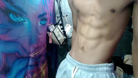 Snapshot of pinoy_oyd69 chatting on 08/06/26, 01:29 pinoy_oyd69 online show from 08/06/26, 01:29