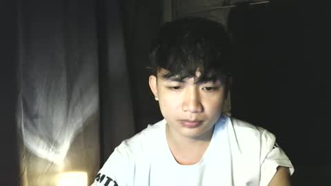 Snapshot of pinoy_petitehugecock chatting on 11/01/25, 07:38 alex online show from 11/01/25, 07:38