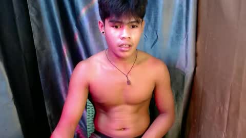 pinoy_shyboy69 online show from 04/26/26, 05:49