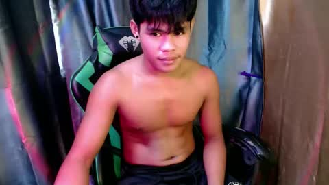 pinoy_shyboy69 online show from 05/02/26, 11:21