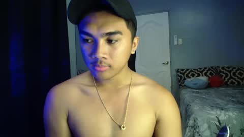 Snapshot of pinoyadriannexxx chatting on 09/25/25, 03:21 Adrianne online show from 09/25/25, 03:21