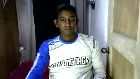 Snapshot of pinoybbc_xx chatting on 03/15/26, 02:34 rayvienn online show from 03/15/26, 02:34