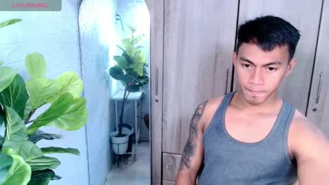 ethan online show from 04/12/26, 03:33