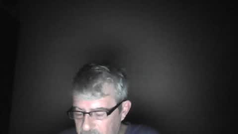 Snapshot of pipi2704 chatting on 02/01/25, 05:58 pipi2704 online show from 02/01/25, 05:58