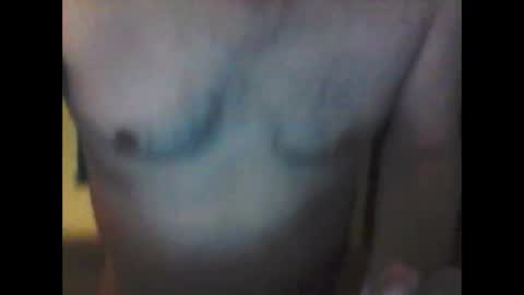 Snapshot of pipi2704 chatting on 02/19/25, 01:51 pipi2704 online show from 02/19/25, 01:51