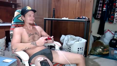 Snapshot of pippylongdickin chatting on 10/10/25, 01:59 pippylongdickin online show from 10/10/25, 01:59