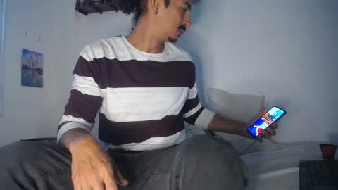 Snapshot of pirata_privado chatting on 09/30/25, 11:26 pirata_privado online show from 09/30/25, 11:26