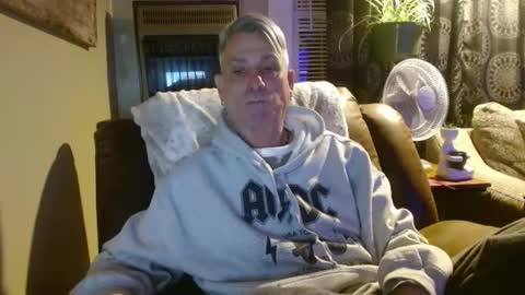 pirate334 online show from 01/22/25, 11:53