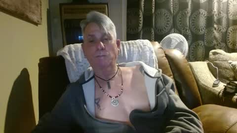 pirate334 online show from 03/12/25, 03:57