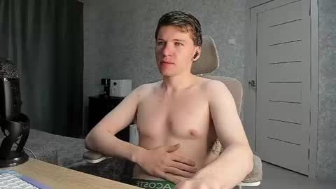 Snapshot of pirremeow chatting on 07/03/26, 09:48 Pierre online show from 07/03/26, 09:48