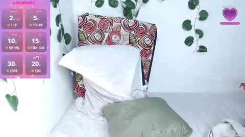 Snapshot of piscies_ass chatting on 12/27/24, 08:24 Piscies Ass online show from 12/27/24, 08:24