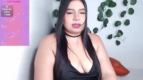 Snapshot of piscies_ass chatting on 01/22/25, 10:50 Piscies Ass online show from 01/22/25, 10:50