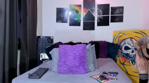 Alejandra online show from 03/03/25, 01:10