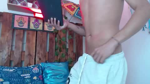 piter_vanegas online show from 11/13/25, 04:44