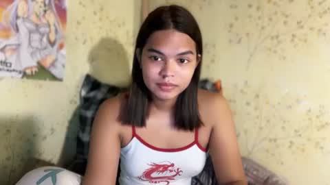 Snapshot of pititexxx69 chatting on 08/04/26, 11:51 sunshine online show from 08/04/26, 11:51