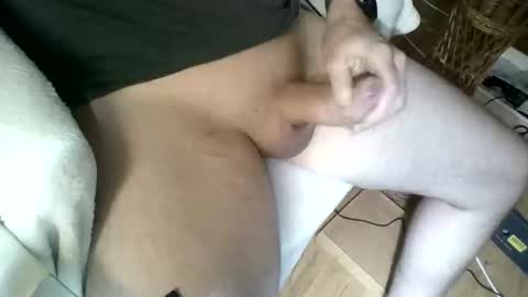 Snapshot of pivaasekcz323620 chatting on 10/14/25, 05:30 pivaasekcz323620 online show from 10/14/25, 05:30