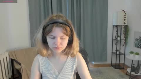 Olga online show from 09/27/25, 05:56